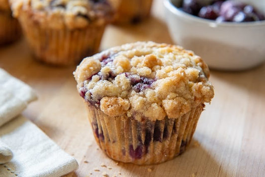 Cinnamon Crumble Muffin - Blueberry